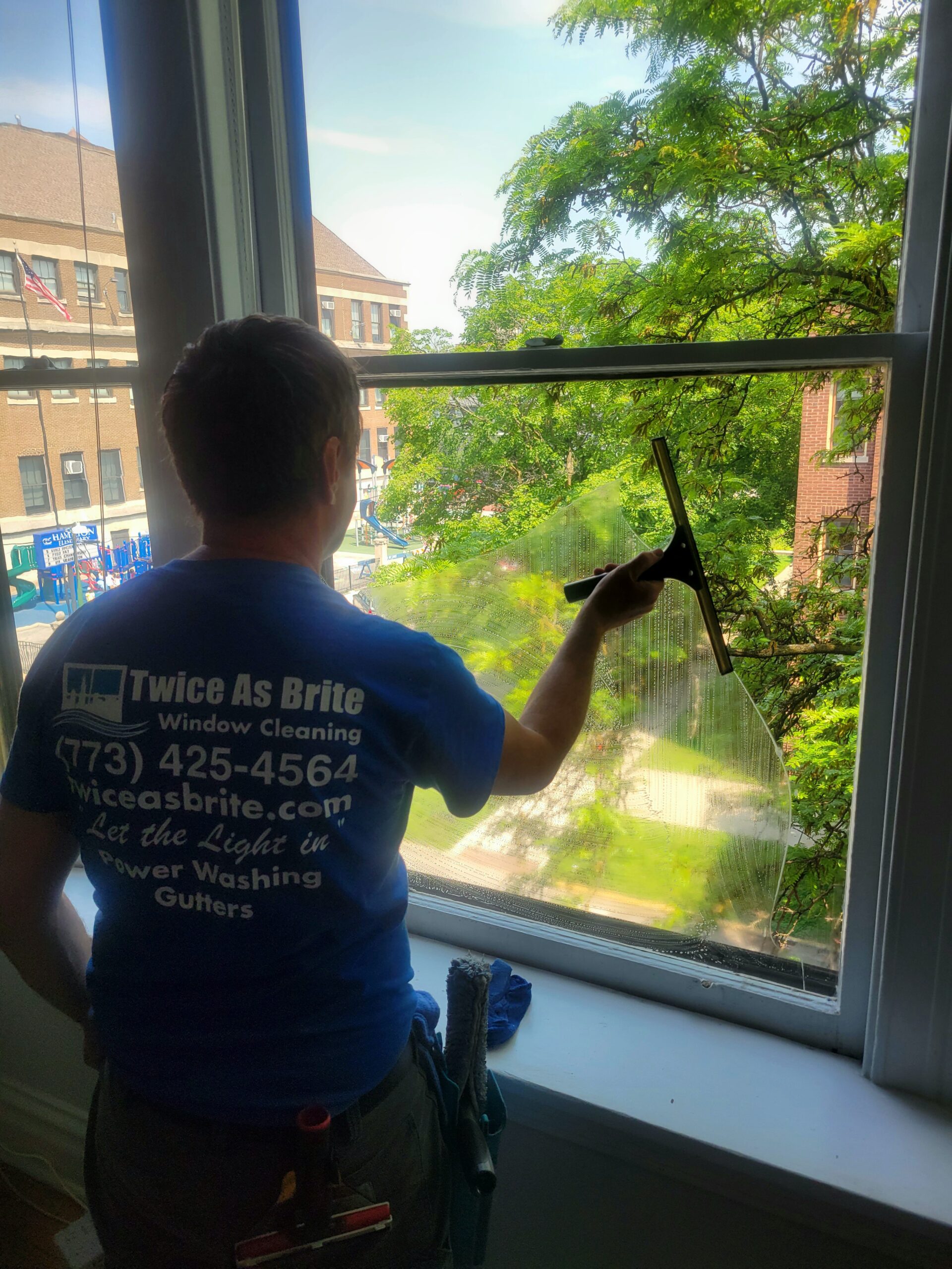 window washing services, best in Chicago